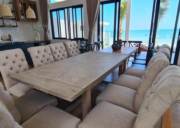 Terracotta Beachfront Biệt thự Phan Thiết
