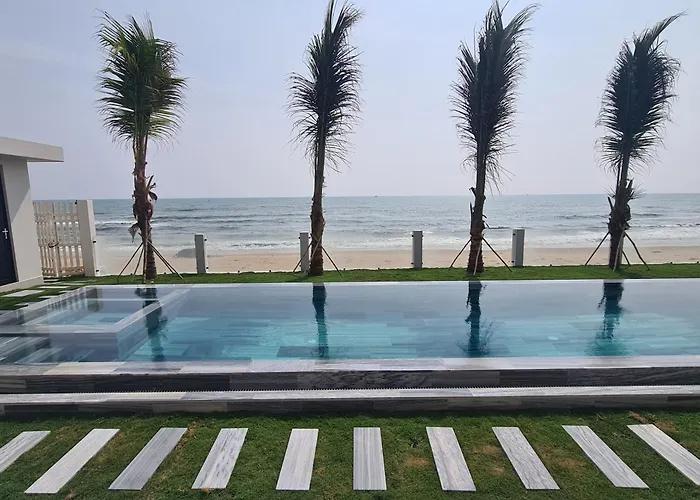 Biệt thự Terracotta Beachfront *