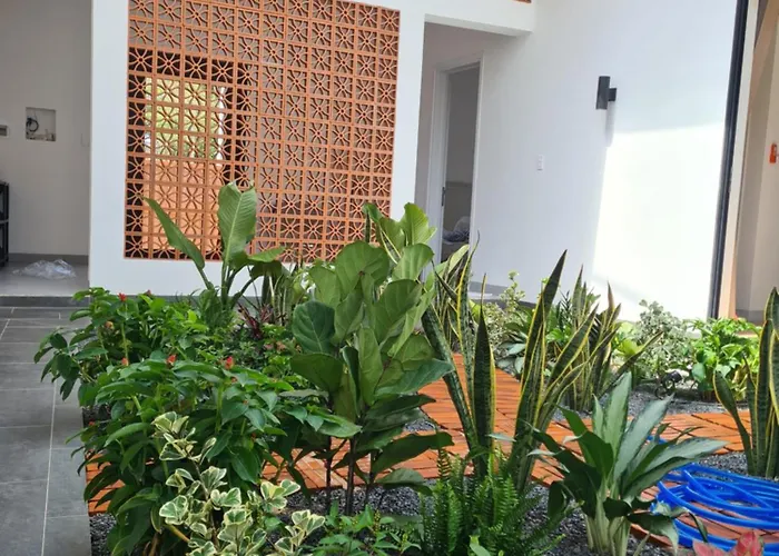 Terracotta Beachfront Biệt thự *